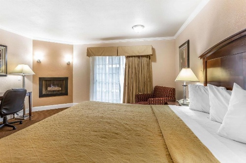 Quality Inn near Hearst Castle image 12
