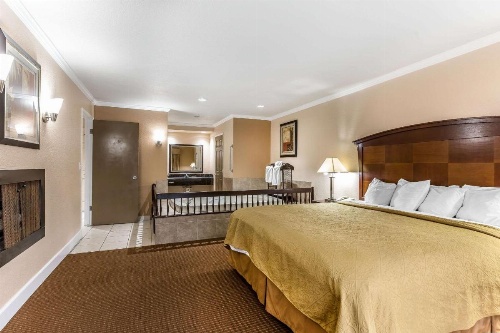 Quality Inn near Hearst Castle image 21
